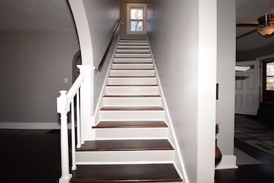 Stairs to 2nd Floor