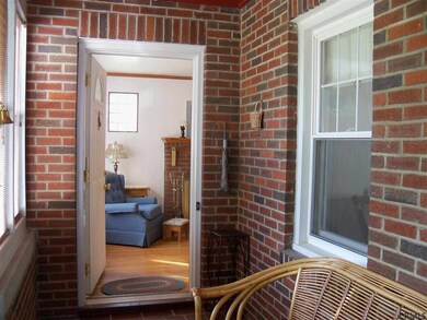 183 Sycamore St, Albany, NY 12209 - photo 3