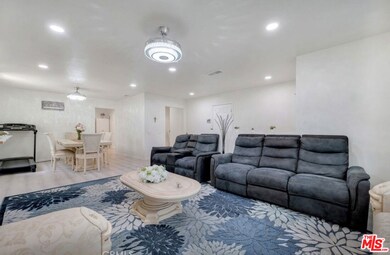 7701 Baird Ave, Reseda, CA 91335 - photo 4