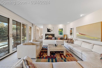 596 Rudgate Rd, Bloomfield Hills, MI 48304 - photo 5