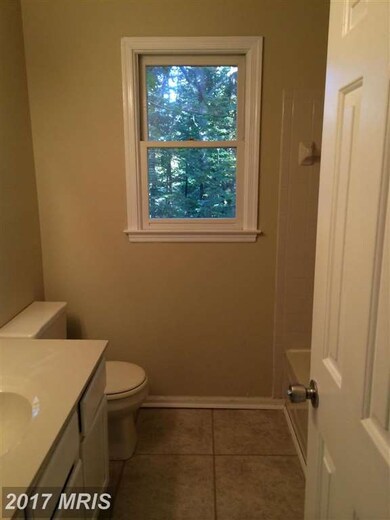 10717 Heatherwood Dr, Spotsylvania, VA 22553 - photo 6