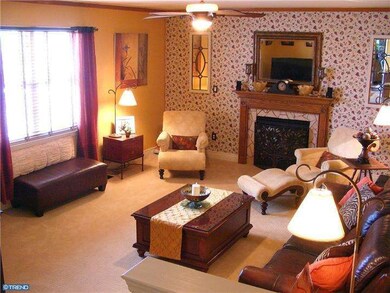 4389 Hillside Rd, Reading, PA 19606 - photo 4