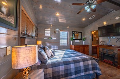 8574 Indian Highway 144, Broken Bow, OK 74728 - photo 4