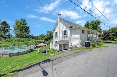 369 Upper Powderly St, Carbondale, PA 18407 - photo 5