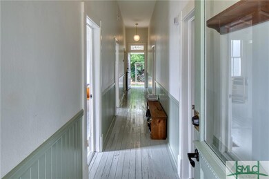 215 W 43rd St, Savannah, GA 31401 - photo 5