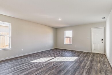 7810 Florence Dr, Abilene, TX 79606 - photo 3