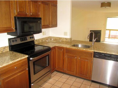 4D Bass St unit D, Newmarket, NH 03857 - photo 5