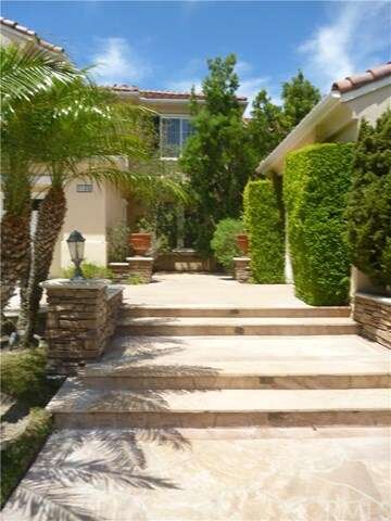 Entry Walkway Adjacent to Driveway