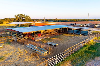 1155 Fm2438, Seguin, TX 78155 - photo 6