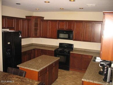 140 S 108th Dr 033