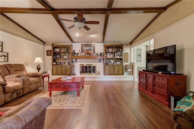 1905 Sequoyah Ct, Moore, OK 73160 - photo 3