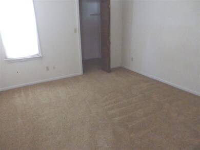 128 Windsor Ct, Jacksonville, NC 28546 - photo 7