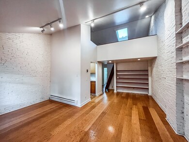 124 Hancock St unit 3, Cambridge, MA 02139 - photo 4