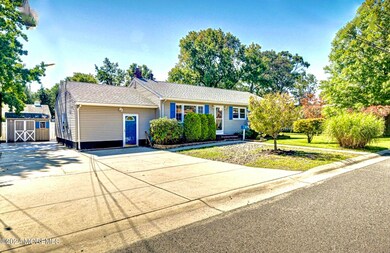 8 Poplar St, Port Monmouth, NJ 07758 - photo 2