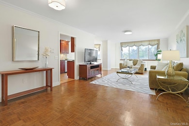 1270 North Condominium unit 3A, New Rochelle, NY 10804 - photo 2