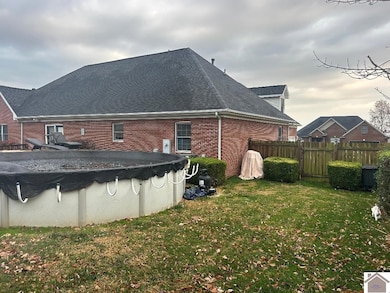 2371 Cobblestone Dr, Henderson, KY 42420 - photo 5