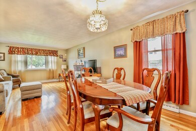 14 Margaret Rd, Stoneham, MA 02180 - photo 5