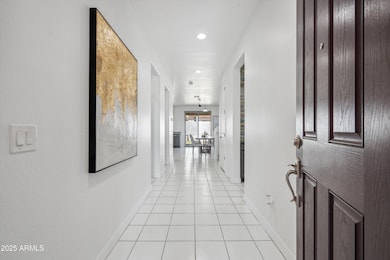 10-Foyer