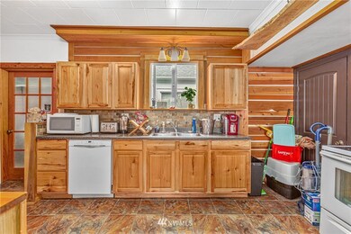 1914 Mcdougall Ave, Everett, WA 98201 - photo 3