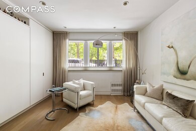 48 Gramercy Park N unit 1A, New York, NY 10010 - photo 2
