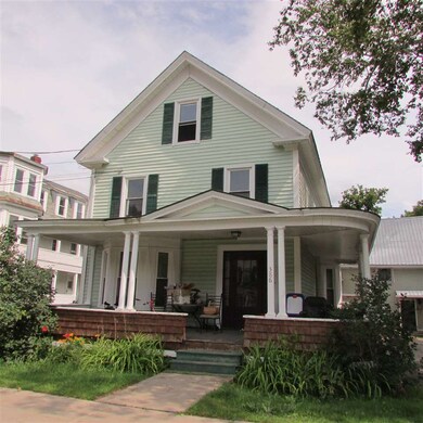 386 Cliff St, Saint Johnsbury, VT 05819 - photo 2
