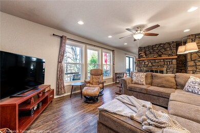 Living room with lot of natural light