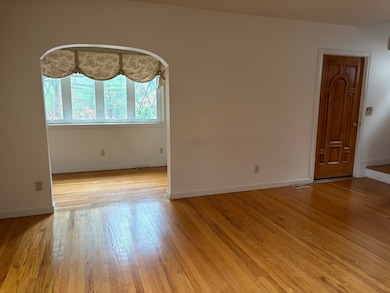 270 Coburn Ave, Worcester, MA 01604 - photo 6