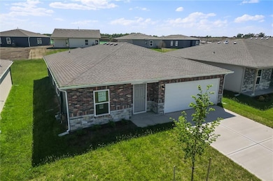 37841 W 208th Terrace, Spring Hill, KS 66083 - photo 4