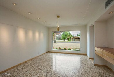 Formal Dining