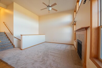 8382 Cedarview Cir, Savage, MN 55378 - photo 4