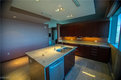 The Martin unit 3810, Las Vegas, NV 89103 - photo 6