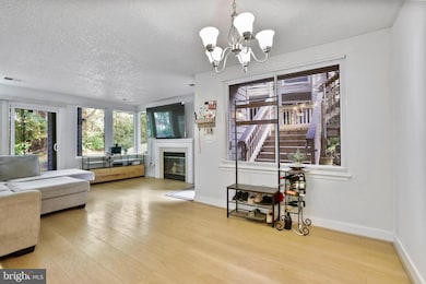 11723 Summerchase Cir, Reston, VA 20194 - photo 2