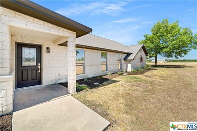 2527 Bottoms Rd E, Troy, TX 76579 - photo 4