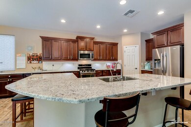 Gorgeous Gourmet Kitchen
