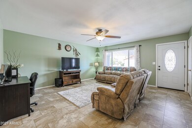 10301 W Mission Ln, Sun City, AZ 85351 - photo 5