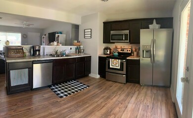 Kitchen Pano