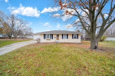 919 Pontiac Trail, Tecumseh, MI 49286 - photo 2