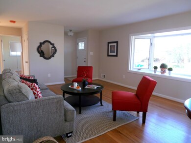 1102 Montrose Ave, Laurel, MD 20707 - photo 3