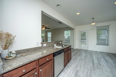 298OglethorpeCircle017