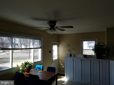 206 W Cedar Ave, Oaklyn, NJ 08107 - photo 6