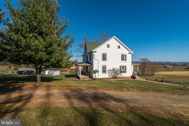 6203 Mountain Church Rd, Jefferson, MD 21755 - photo 2