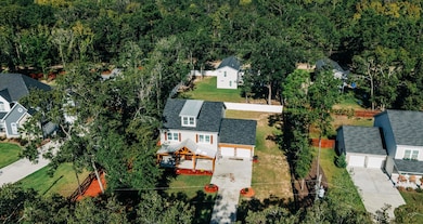 438 Locust St, Walterboro, SC 29488 - photo 3