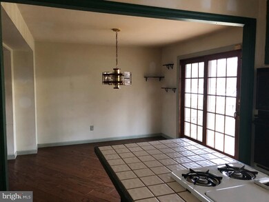 418 Silver Ave, Southampton, PA 18966 - photo 6