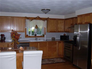 10 Brittney Ln, Warren, RI 02885 - photo 7