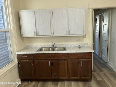 41-43 N Manning Blvd, Albany, NY 12206 - photo 5