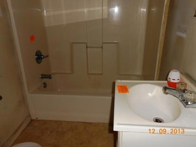 600 S Brittain St, Shelbyville, TN 37160 - photo 6