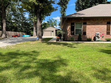 1405 Nottingham Dr, Cassville, MO 65625 - photo 6