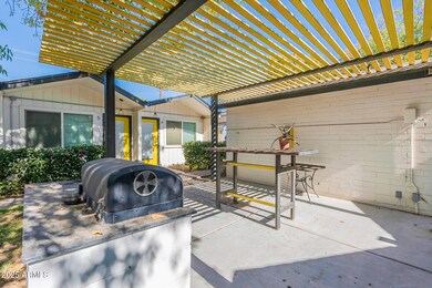 5-web-or-mls-College-5