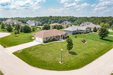 17155 N Oak Bluff Dr, Effingham, IL 62401 - photo 3