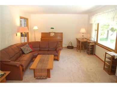 4033 E Morningside Dr, Bloomington, IN 47408 - photo 3